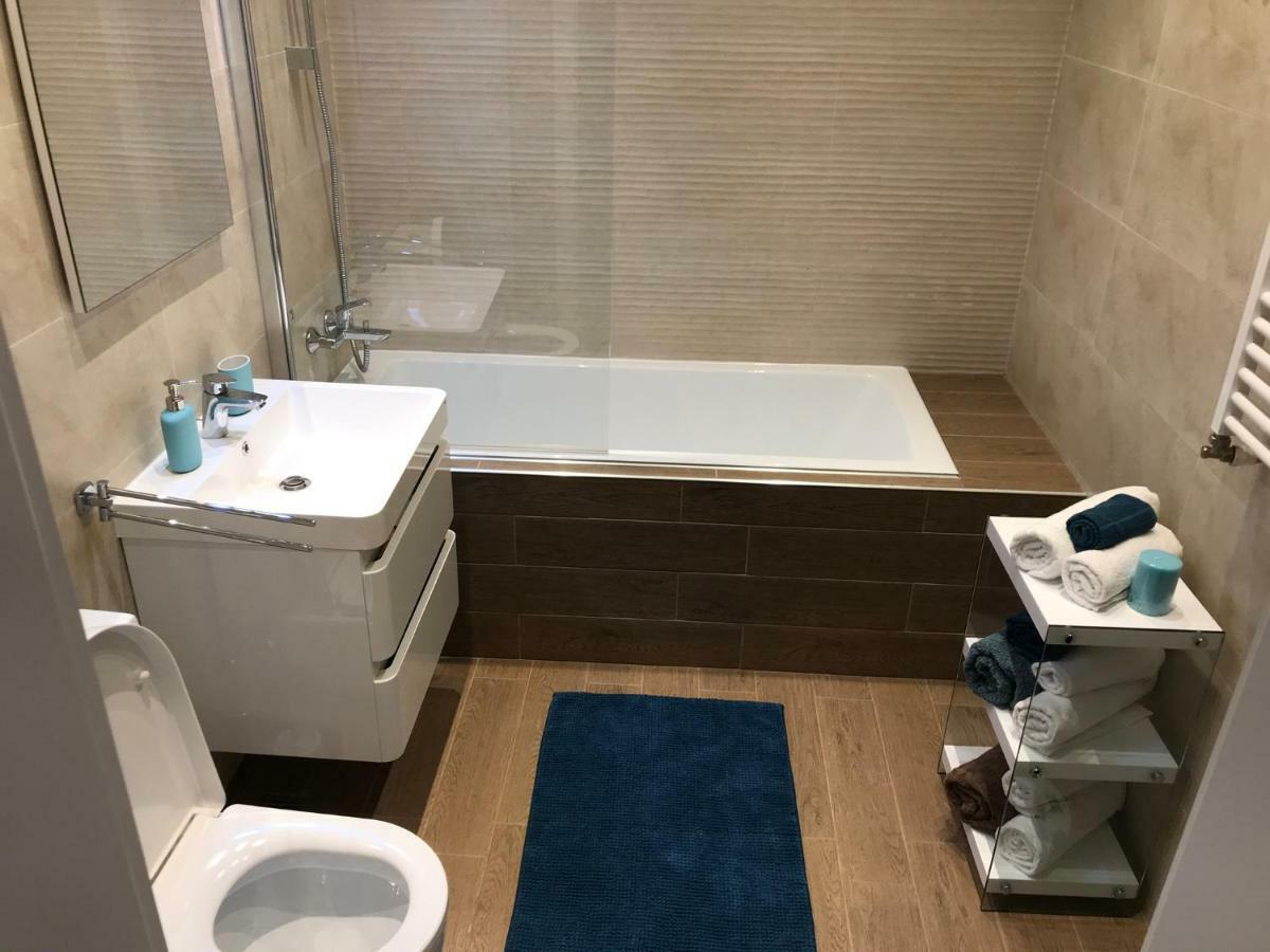 Апартаменты Luxury Flat 9 Near Metro Бухарест Экстерьер фото